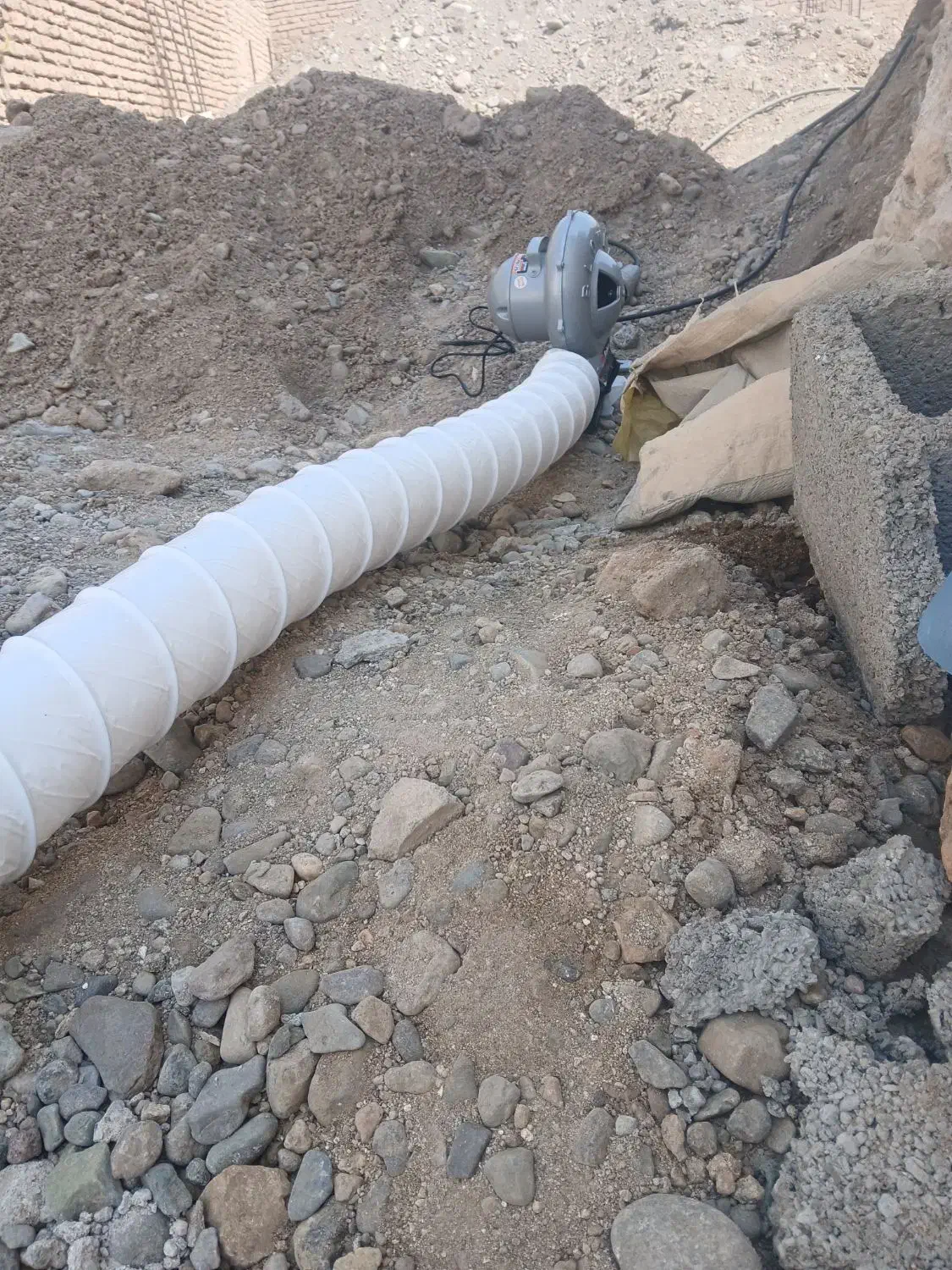 چاه کن حرفه ای|خدمات پیشه و مهارت|جیرفت, |دیوار