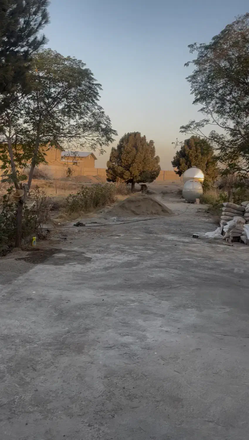 اجاره ۴ دیواری ۵ هزار متری با ۱۲۰ متر بنا|اجارهٔ دفتر صنعتی، کشاورزی، تجاری|احمدآبادمستوفی, |دیوار