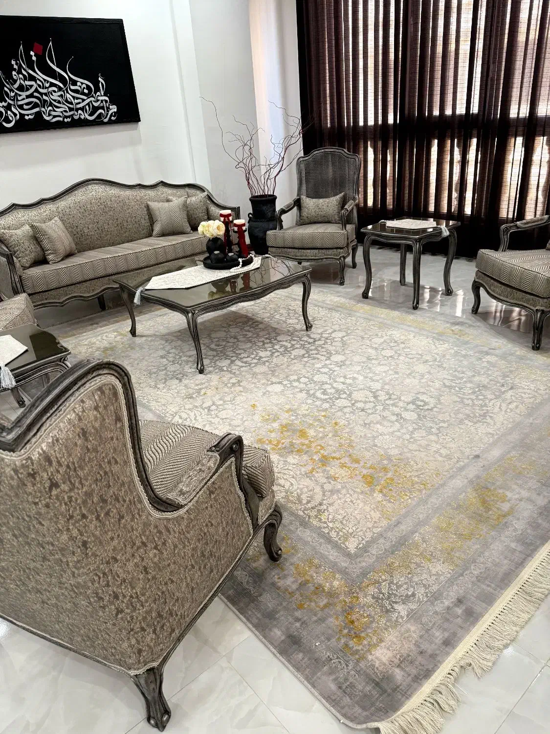 مبل فرانسوی۷ نفره و ناهار خوری ۸ نفر(مناسب جهیزیه)|مبلمان خانگی و میز عسلی|محمدشهر, محمدشهر|دیوار
