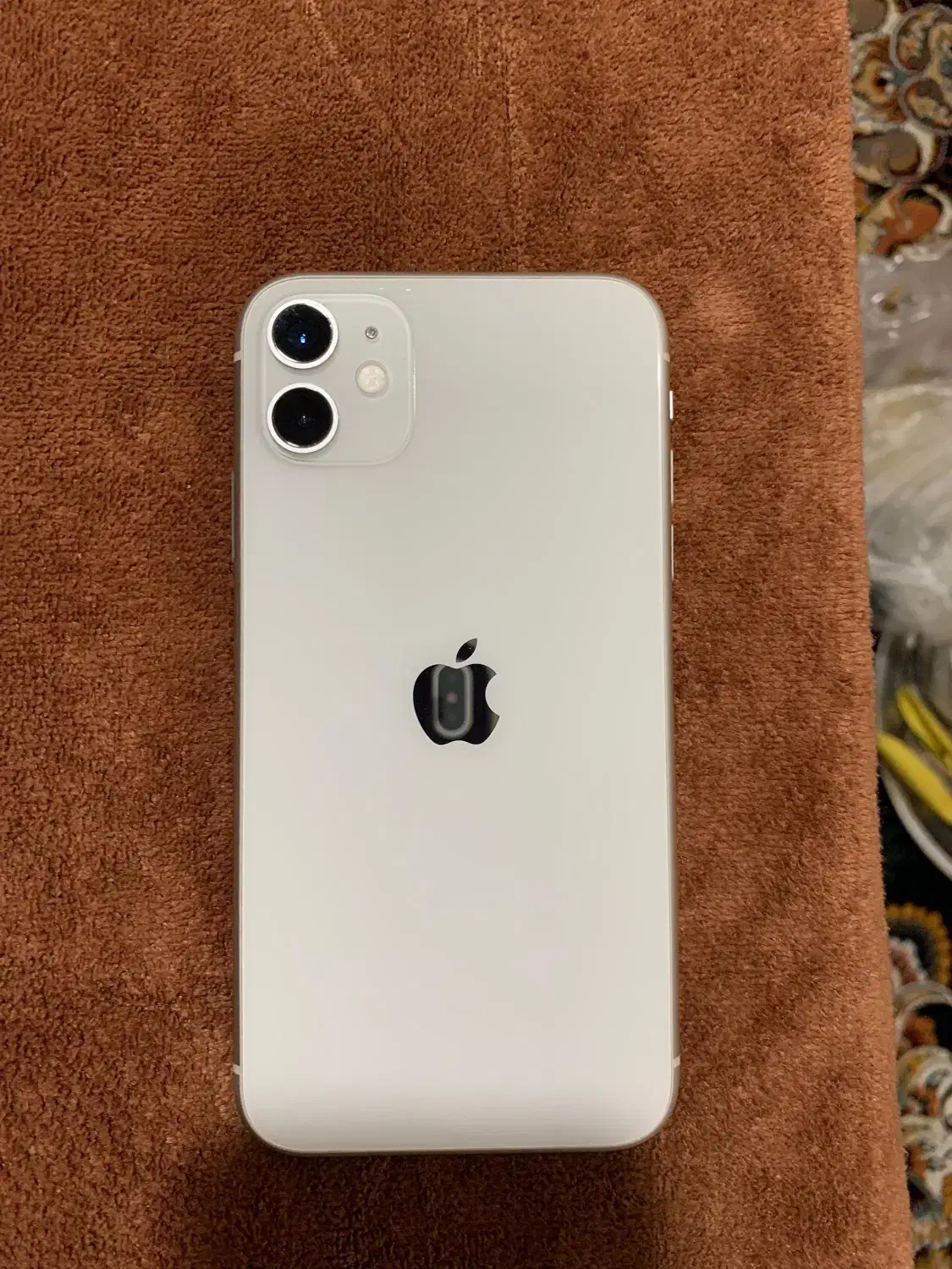 ایفون ۱۱ درحد نو استثنایی بدون ضربه|موبایل|شهرکرد, |دیوار