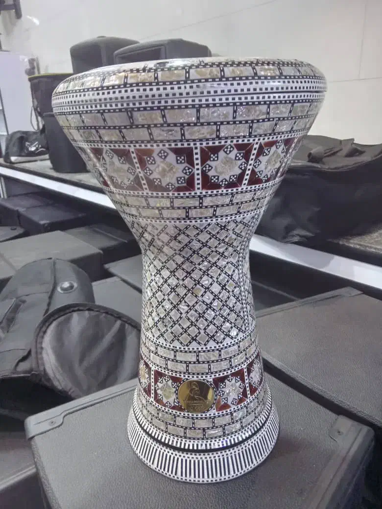 تیمپو جوهر|درام و پرکاشن|تبریز, |دیوار