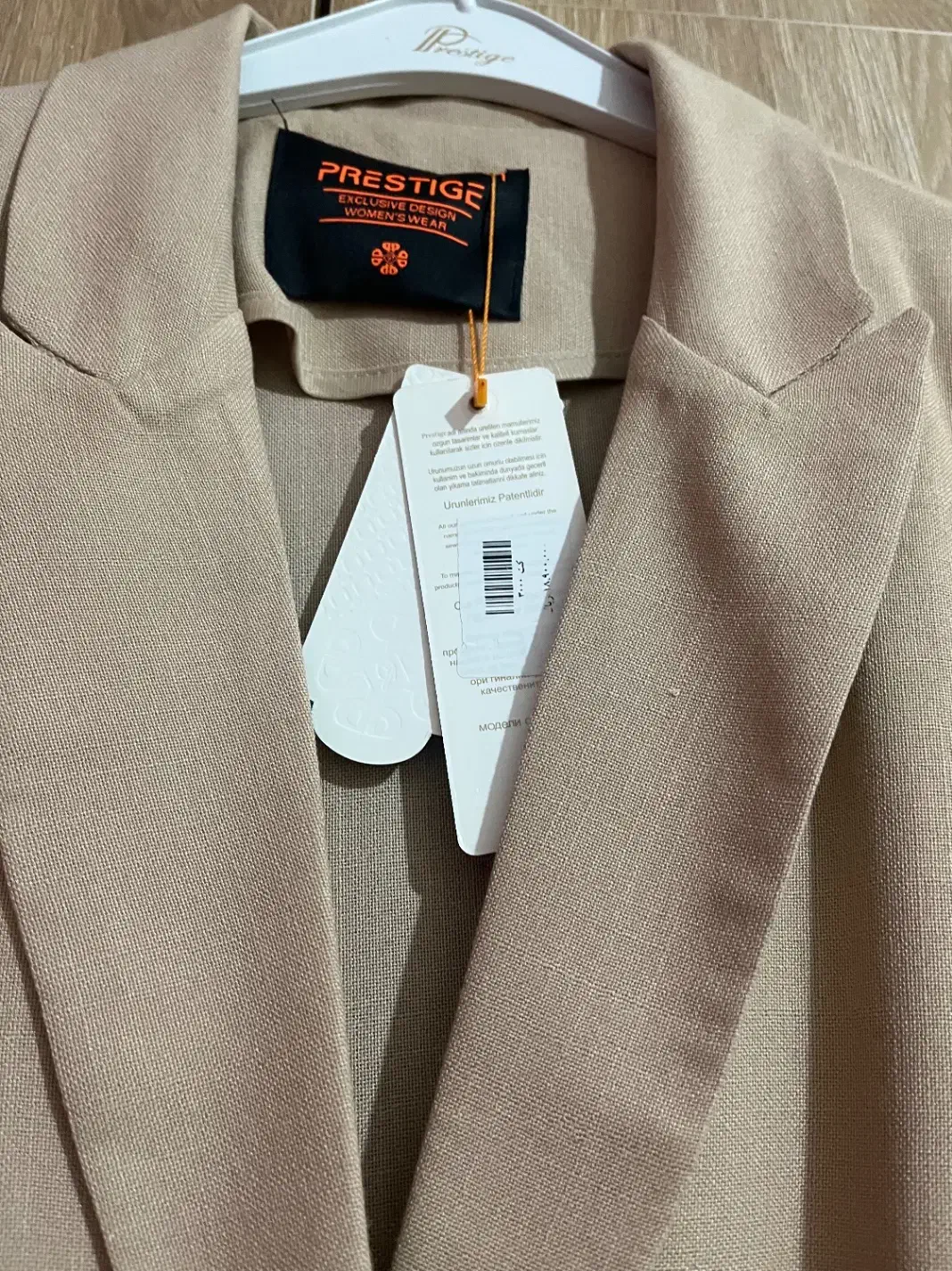 کت شیک کاملا نو|لباس|تهران, گلستان (شهرک راه آهن)|دیوار