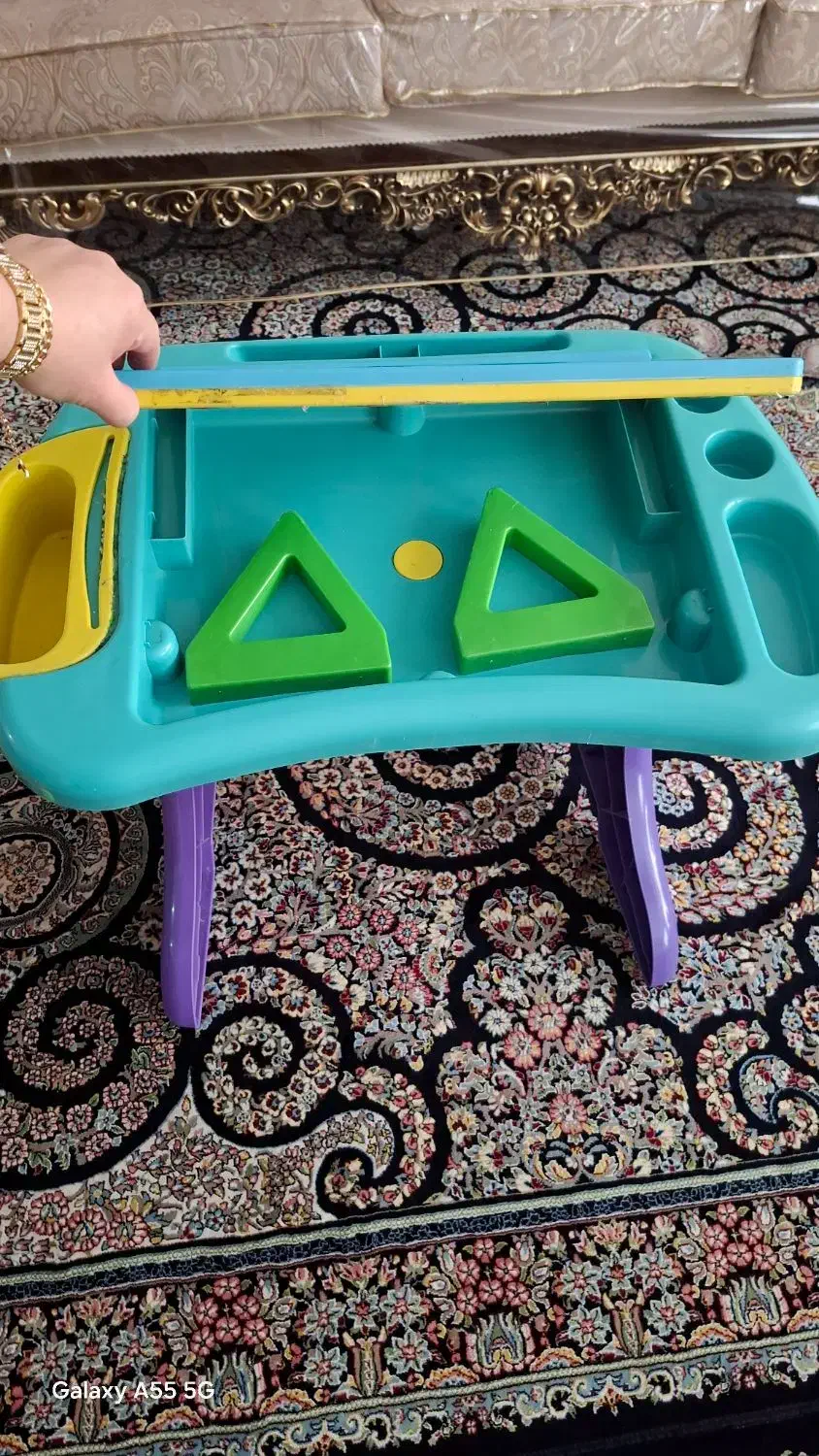 میز تحریر دو رو همراه صندلی راکر|اسباب و اثاث بچه|اندیشه, اندیشه فاز ۶|دیوار