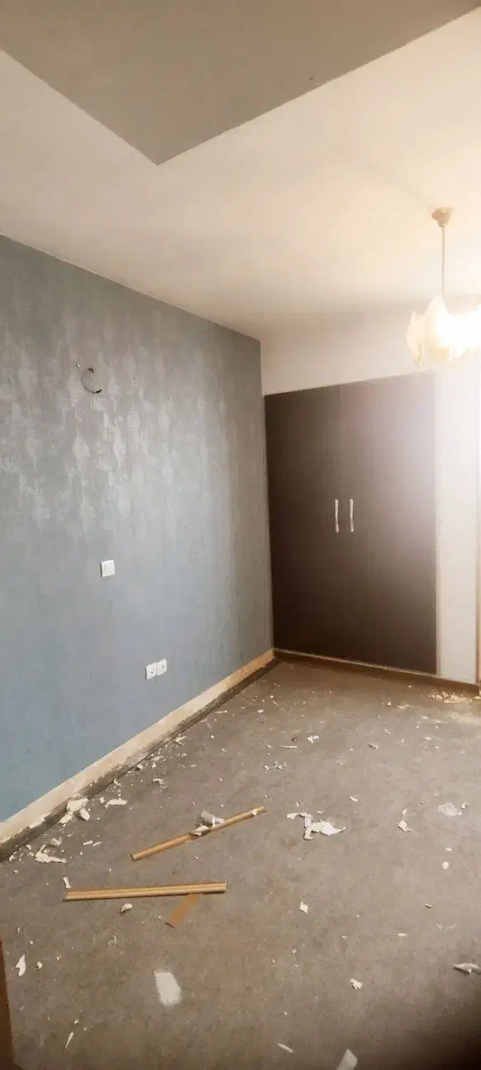 فروش فوری ویلایی ضابطه ۴خیابان لاله|فروش خانه و ویلا|شیراز, لاله|دیوار