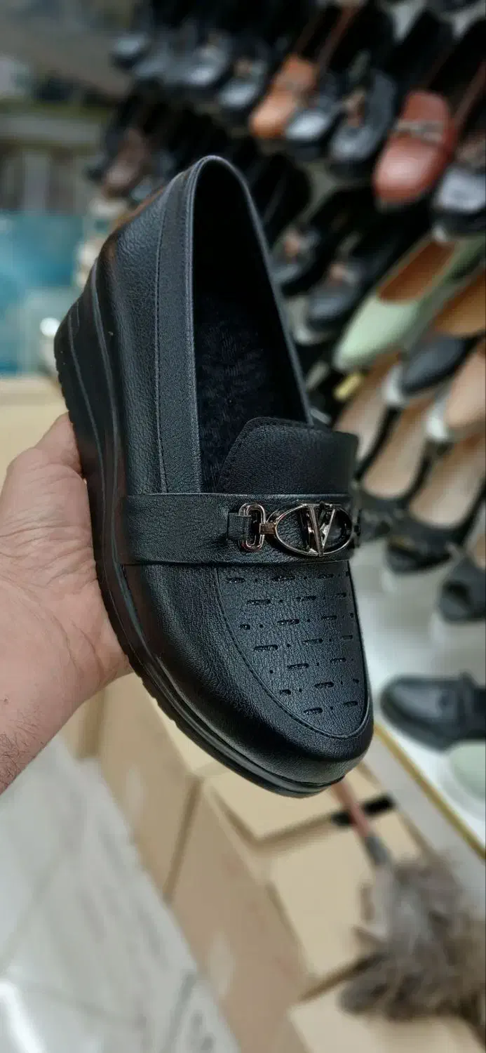 طبی و راحتی خاتون طلایی|کیف، کفش، کمربند|فیروزآباد (لرستان), |دیوار