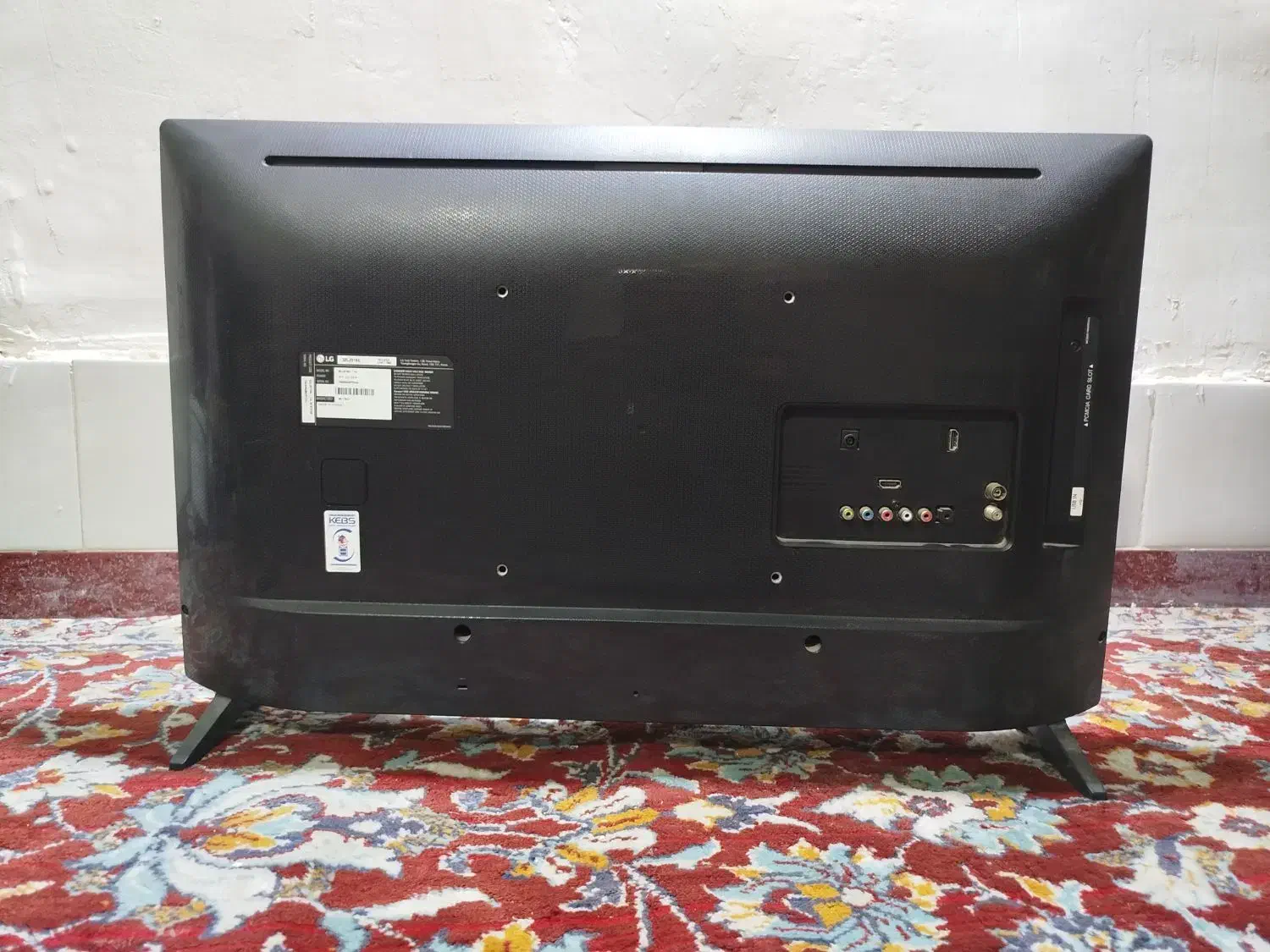 ال ای دی ال جی ۳۲ اینچ|تلویزیون و پروژکتور|قم, شهرک امام حسین|دیوار