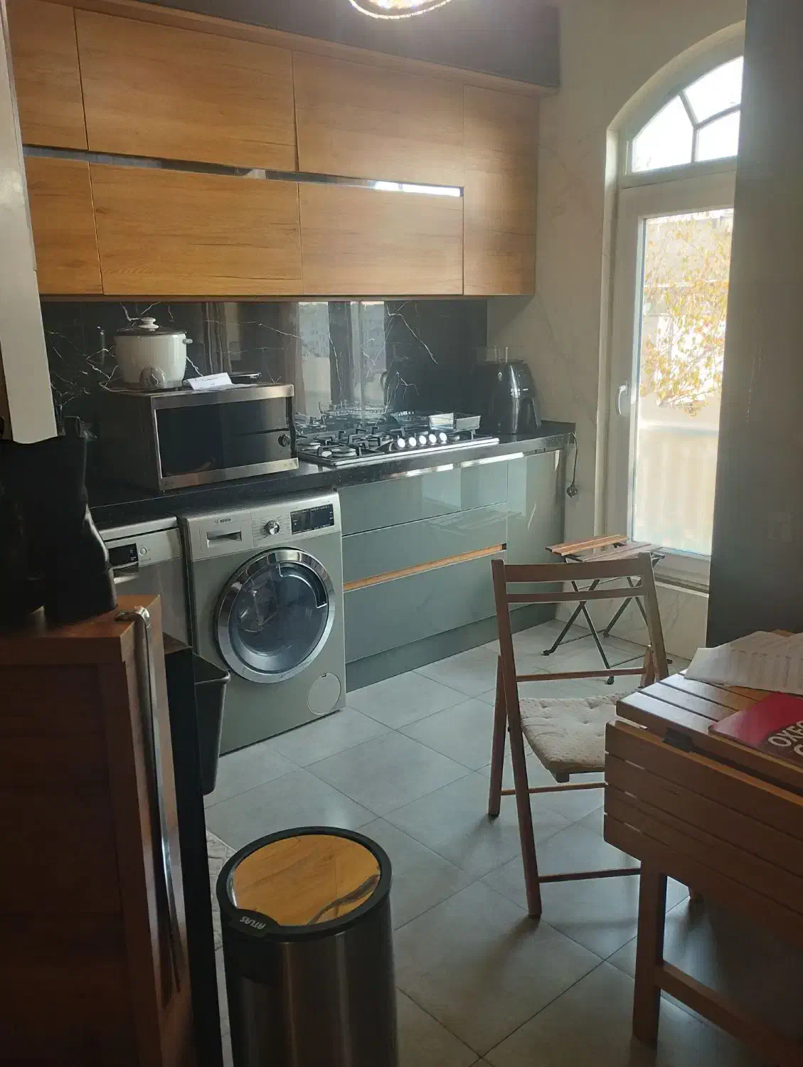 خواجه عبداله شهید عراقی ۲خواب نزدیک مترو