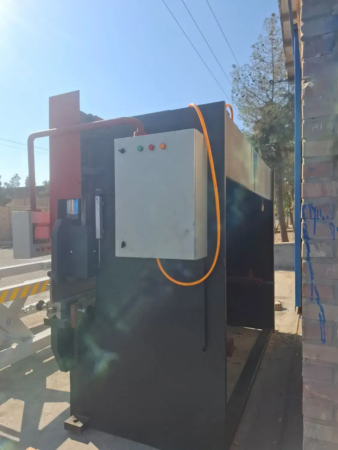 پرس برک،برک،گیوتین،نورد|ماشین‌آلات صنعتی|کهریزک, |دیوار