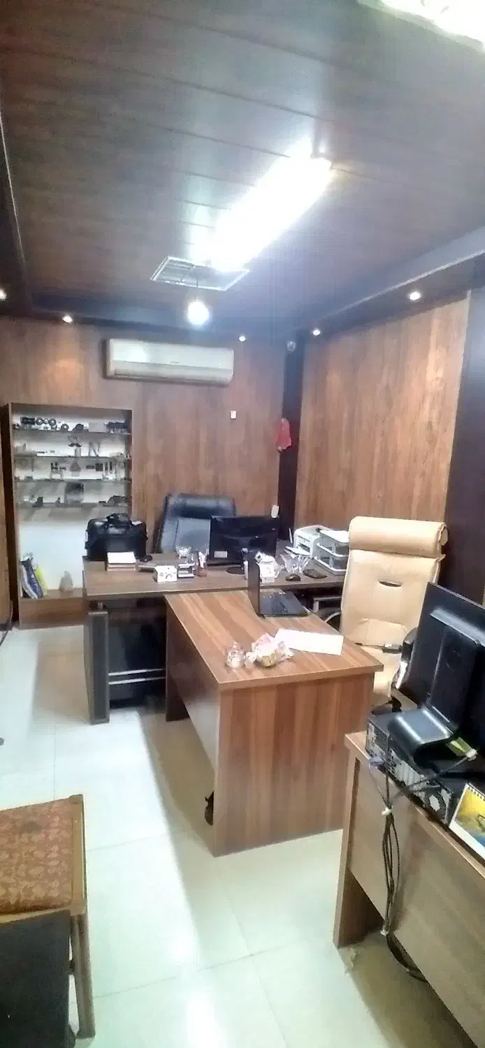 همکار خانم جهت نظافت دفتر پاره وقت|استخدام سرایداری و نظافت|پاکدشت, خاتون آباد|دیوار