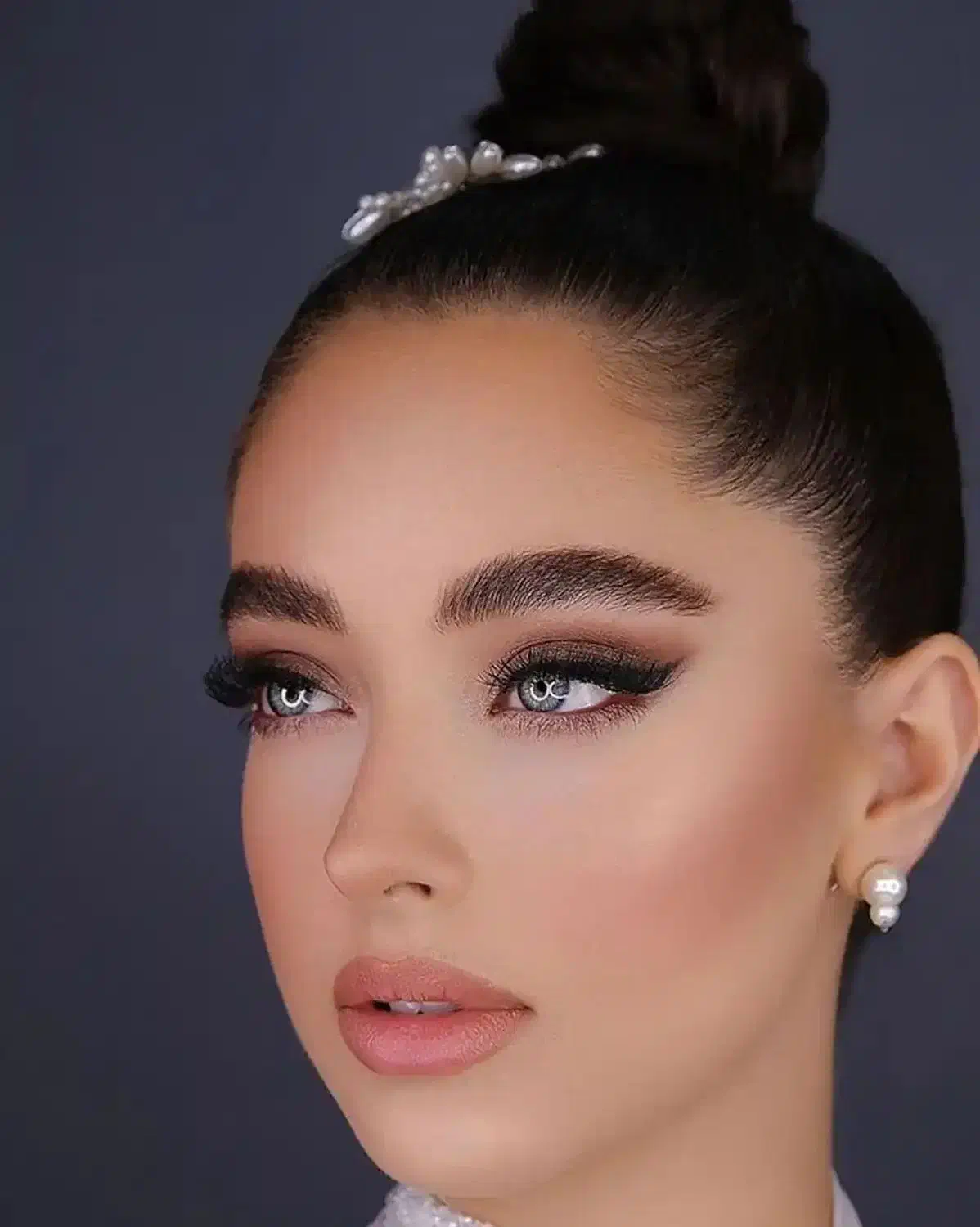 میکاپ و شینیون همراهی|خدمات آرایشگری و زیبایی|سبزوار, شهدا|دیوار