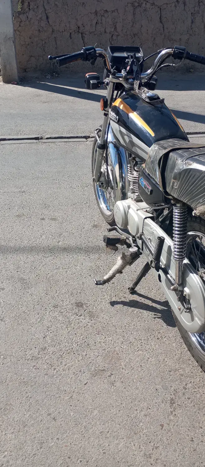 هندا ۱۲۵ مدل ۸۷|موتورسیکلت|قدس, شهرک صنعتی زاگرس|دیوار