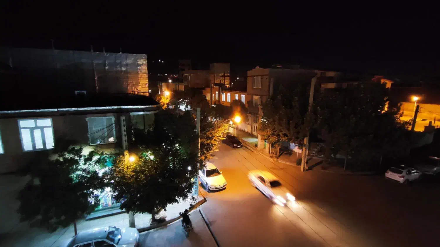 پیرانشهر . خیابان حقیقی چهار راە شانزدە متری|اجارهٔ کوتاه‌مدت آپارتمان و سوئیت|پیرانشهر, |دیوار