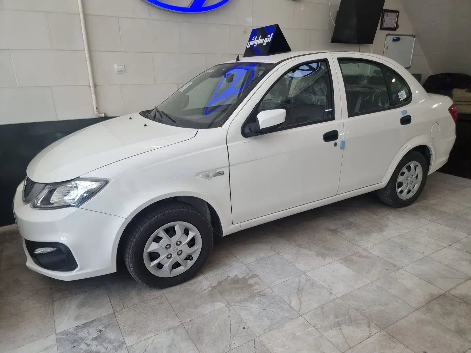 ساینا s|خودرو سواری و وانت|شیراز, زند|دیوار