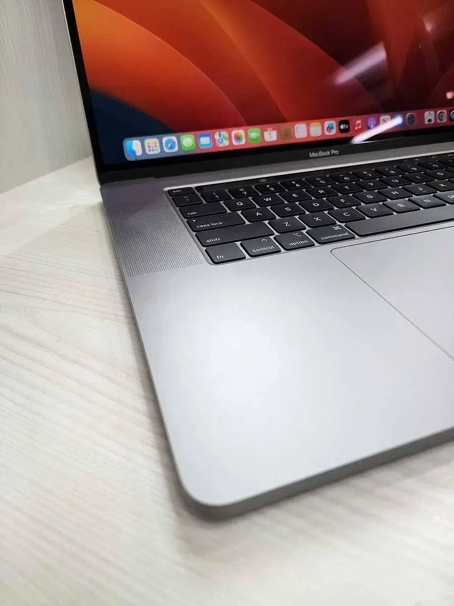 مک بوک پرو با پردازنده Core i9|رایانه همراه|زنجان, |دیوار