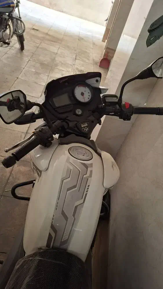 آپاچی ۱۸۰ مدل ۹۵|موتورسیکلت|تهران, هفده شهریور|دیوار