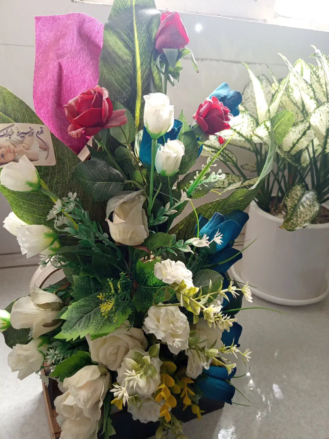 گل مصنوعی|گل مصنوعی|کرج, کلاک بالا|دیوار