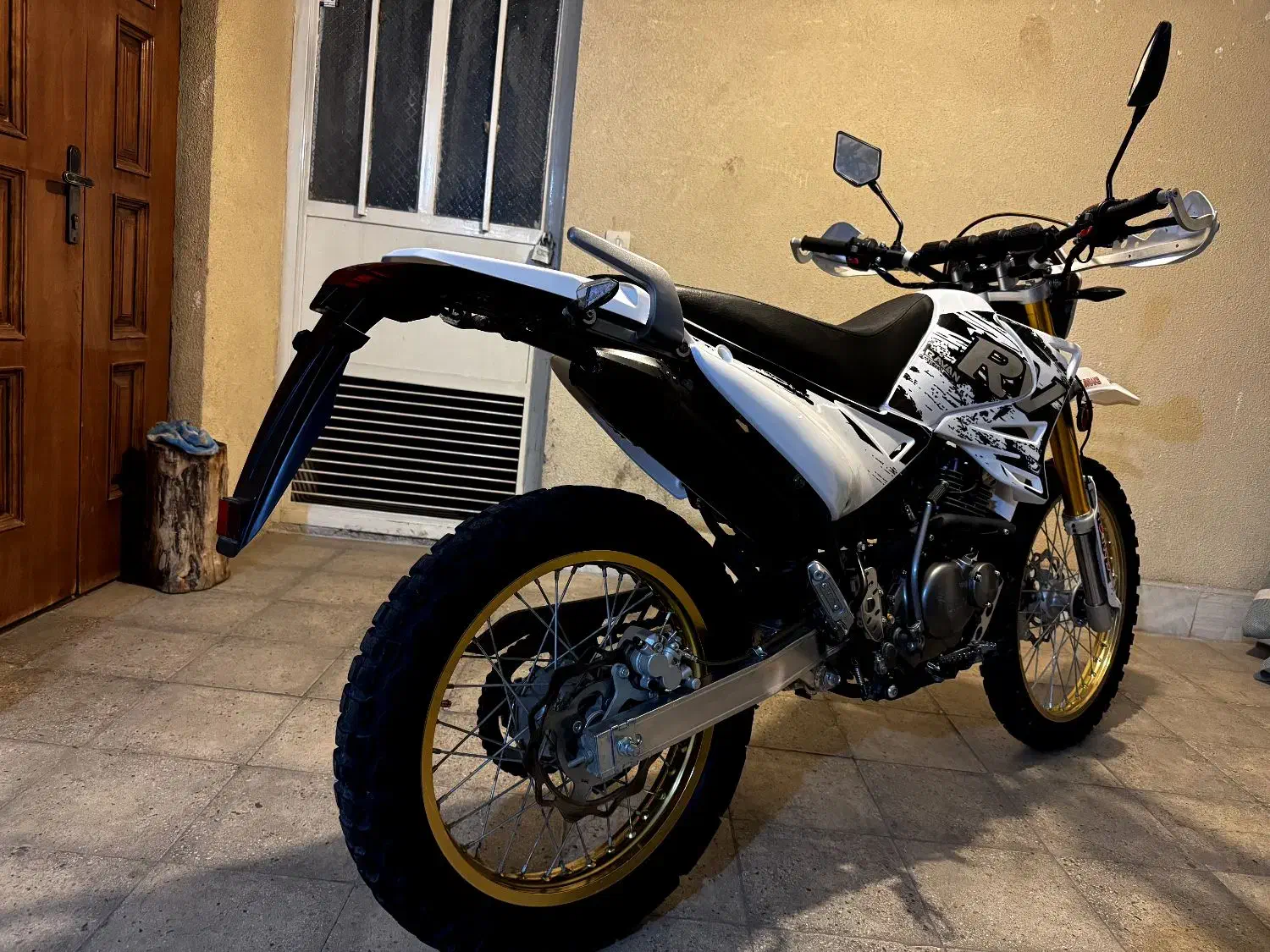 روان ۲۰۰|موتورسیکلت|تهران, ازگل|دیوار