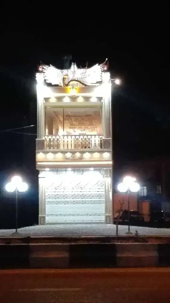 اجاره مغازه سه طبقه نوساز بر بلوار سردار سلیمانی|اجارهٔ مغازه و غرفه|گلپایگان, |دیوار