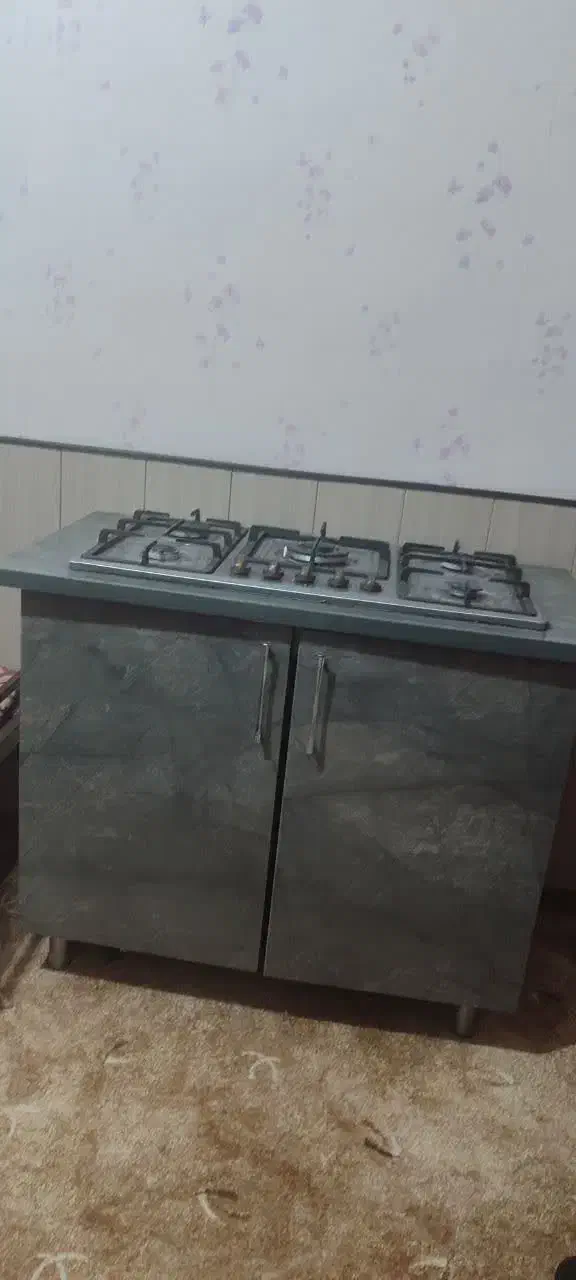 یک عدد یخچال نو یک عدد گاز با کابینت و  ابگرمکن|آبگرمکن، پکیج، شوفاژ|چابهار, |دیوار
