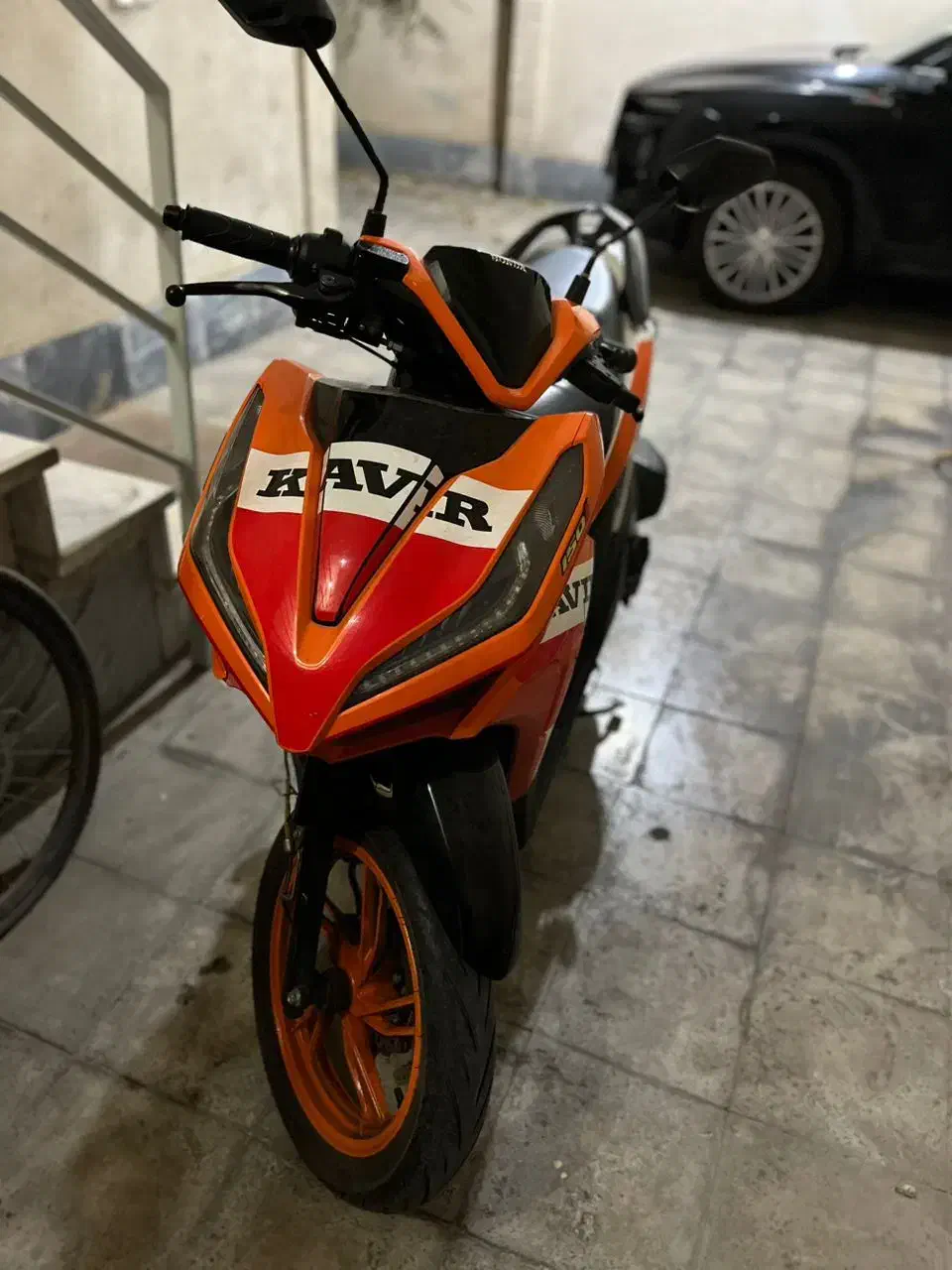 طرح کلیک|موتورسیکلت|اندیشه, اندیشه فاز ۱|دیوار