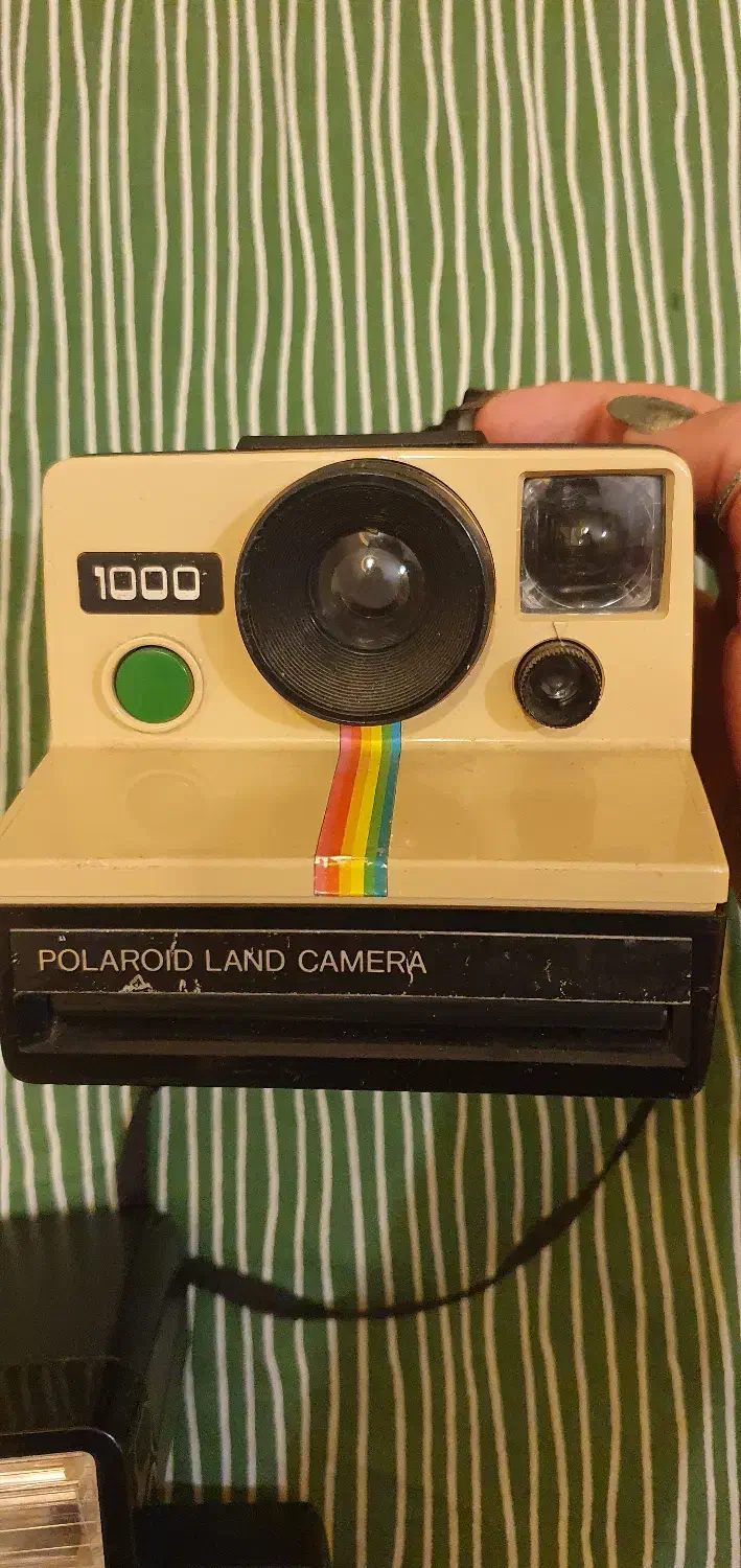 دوربین پولاروید اصل آنتیک با فلش|دوربین عکاسی و فیلم‌برداری|تهران, باغ فیض|دیوار