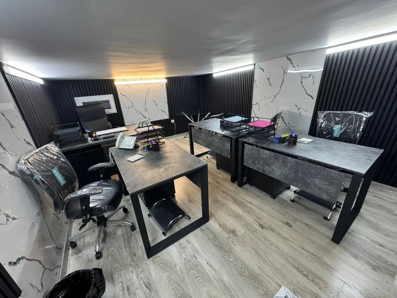 فروشنده خانم|استخدام بازاریابی و فروش|تهران, ایران|دیوار