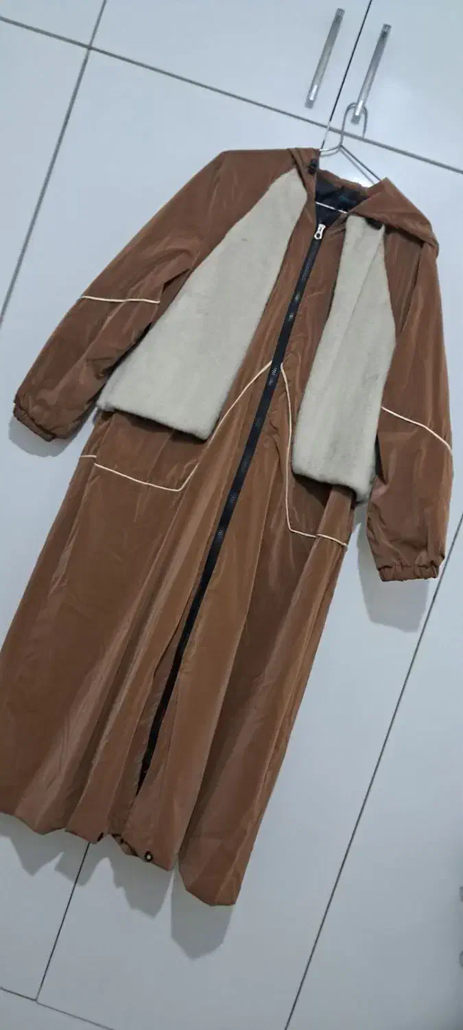 لباس بارونی|لباس|نیشابور, ده حلاج|دیوار