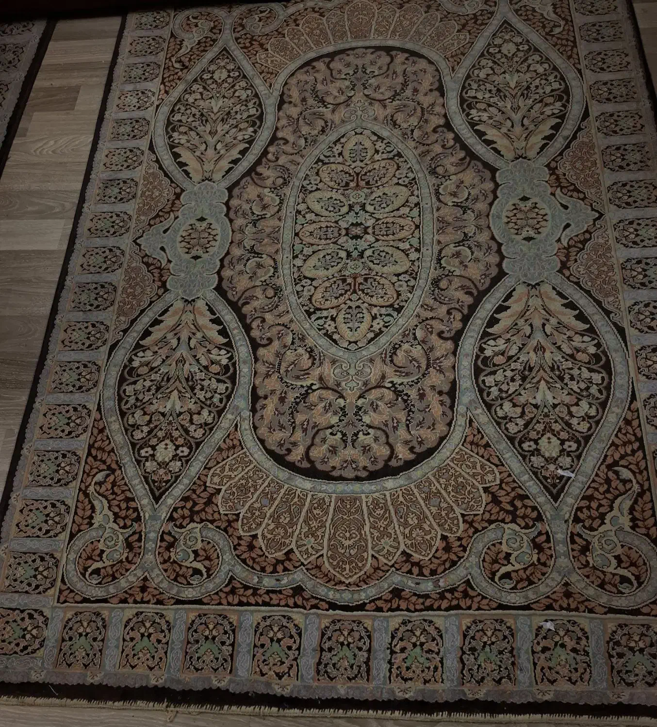 فرش|فرش|تهران, خواجه نصیر طوسی|دیوار