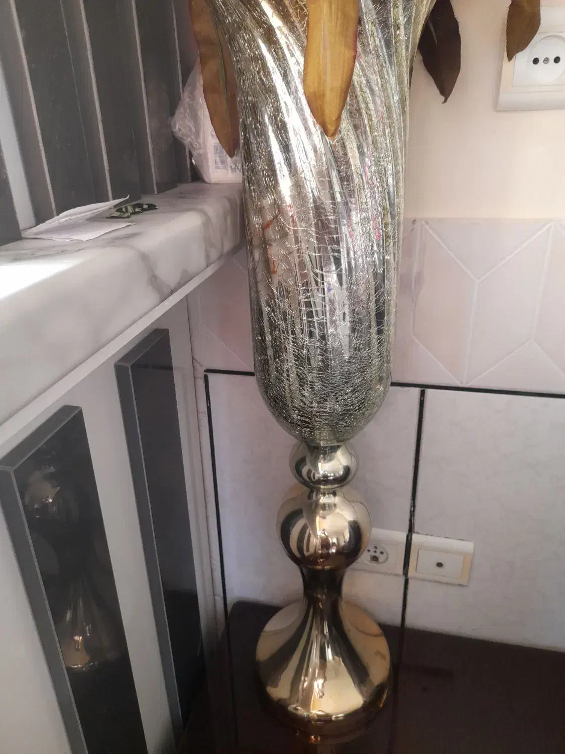 گل با گلدان فقط ۵۵۰|گل مصنوعی|الیگودرز, |دیوار