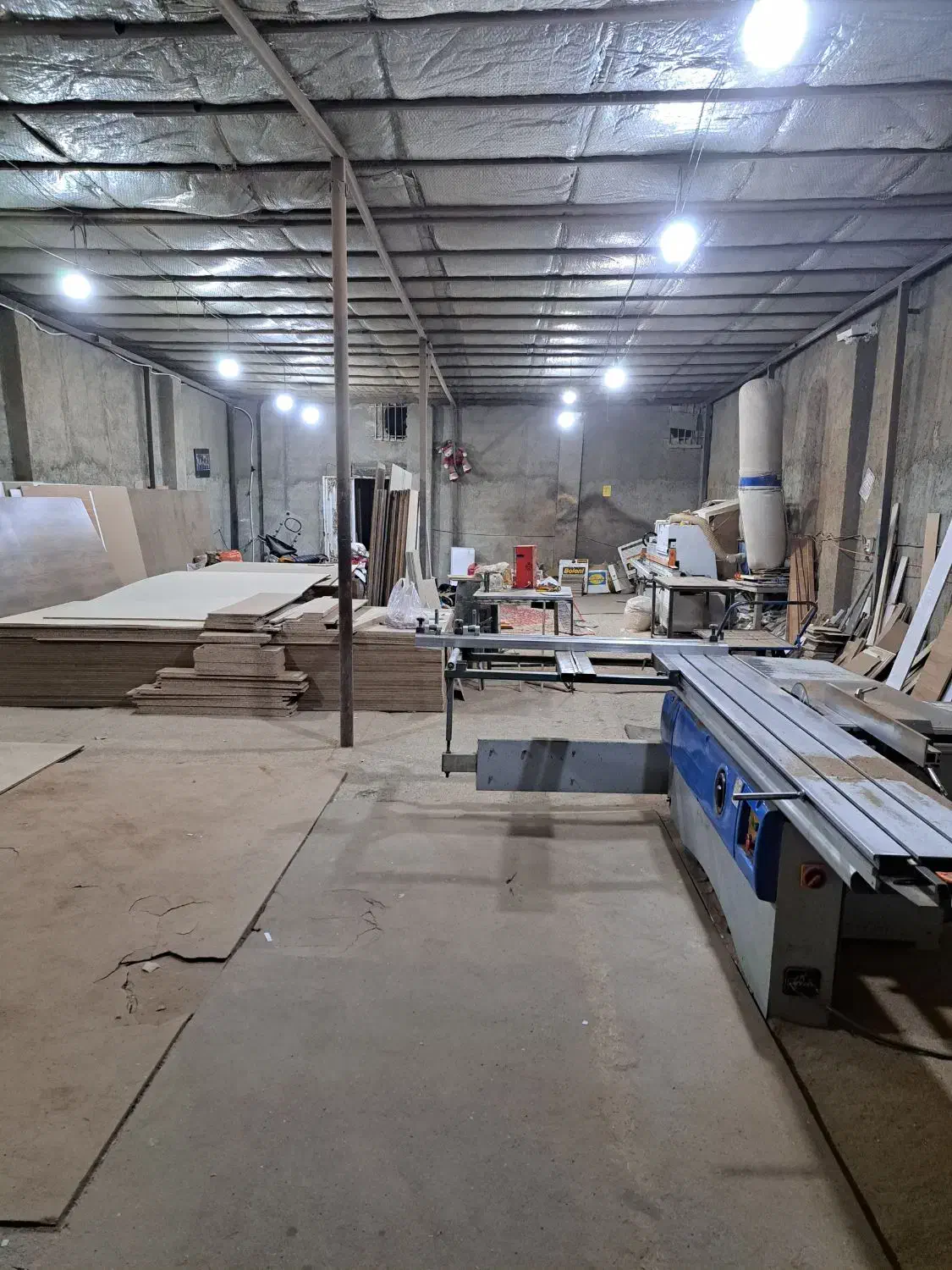 به تعدادی کارگر ساده نیازمندیم|استخدام صنعتی، فنی، مهندسی|تهران, شهید رجایی|دیوار