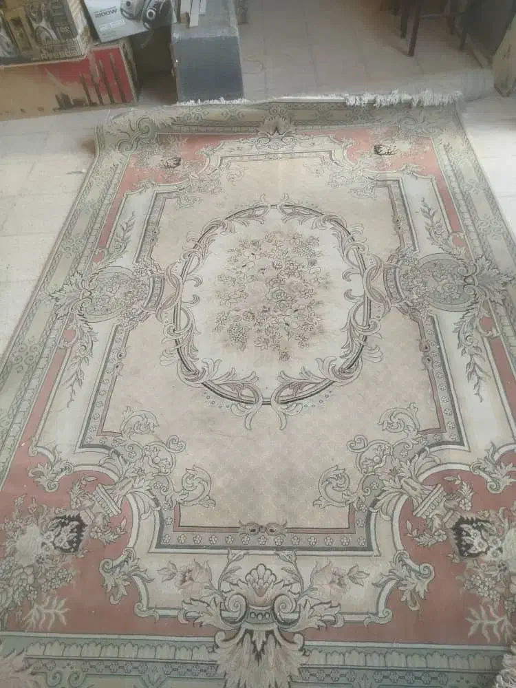 یک جفت فرش ماشینی کرم ۹متری سالم وزیبا|فرش|کرمان, |دیوار