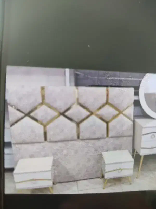 تخت عتیق|تخت و صندلی بچه|مریوان, |دیوار