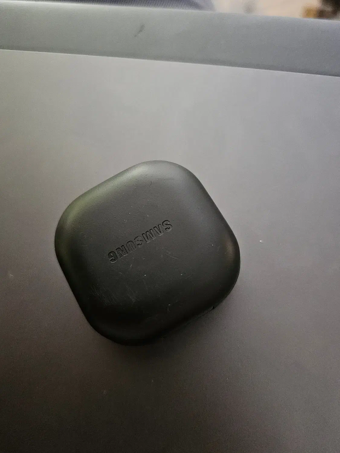 بادز ۲ پرو|لوازم جانبی موبایل و تبلت|تهران, فلسطین (میدان انقلاب)|دیوار