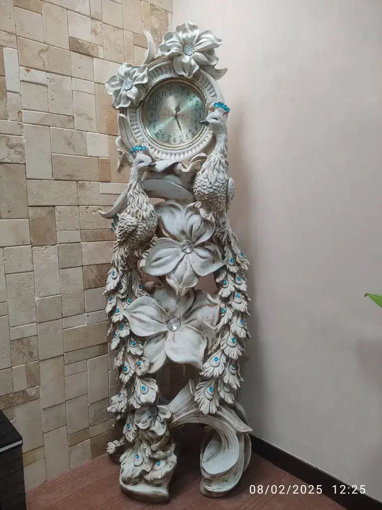 ساعت ایستاده|ساعت دیواری و تزئینی|دوگنبدان, |دیوار