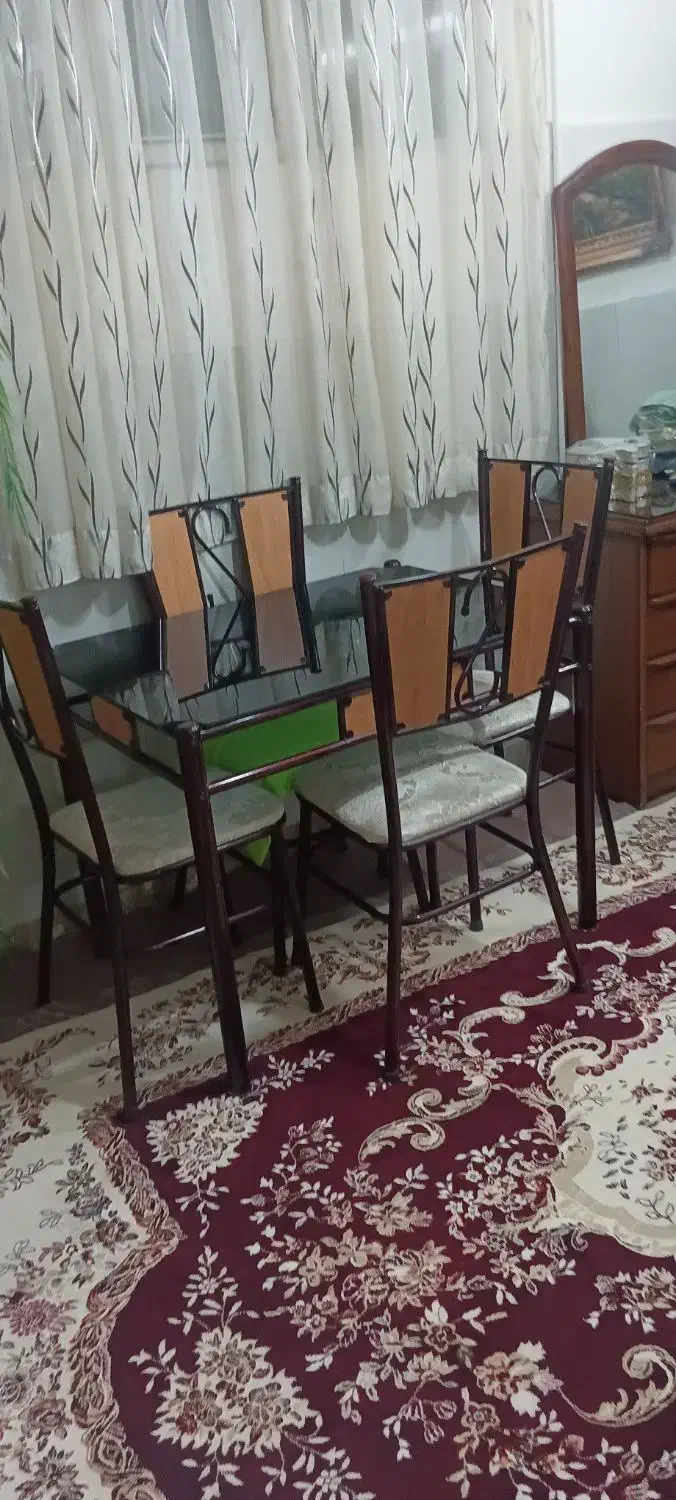 میز و صندلی ناهار خوری ۴ نفره|میز و صندلی غذاخوری|تهران, آهنگ|دیوار