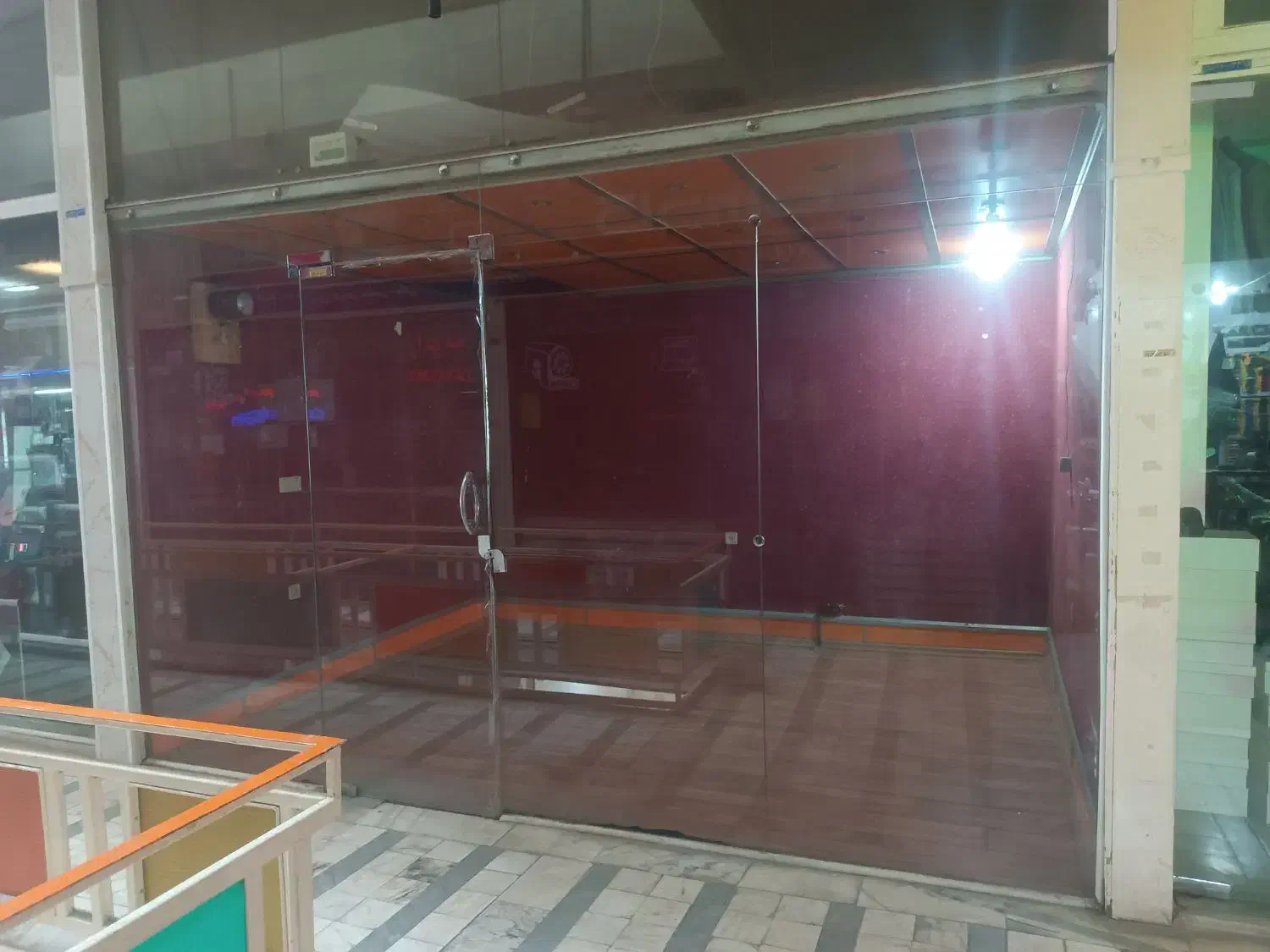 مغازه|اجارهٔ مغازه و غرفه|سلماس, |دیوار