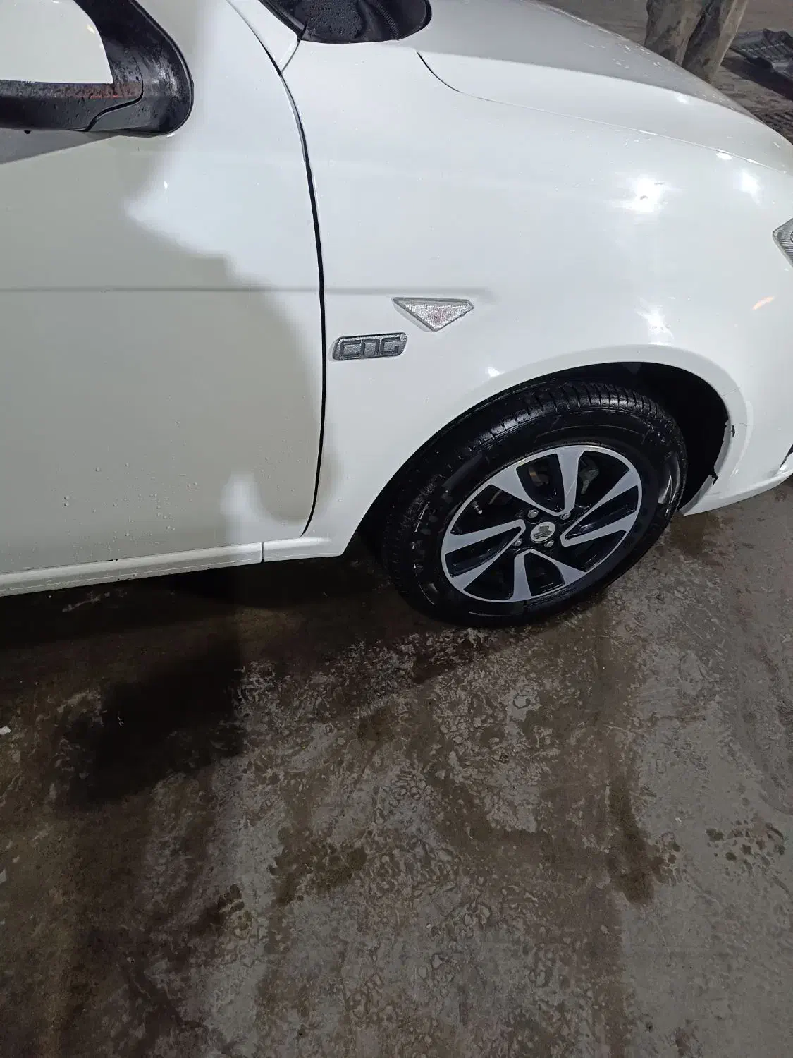 ساینا دوگانه ۴۰۳|خودرو سواری و وانت|قم, امامزاده ابراهیم|دیوار