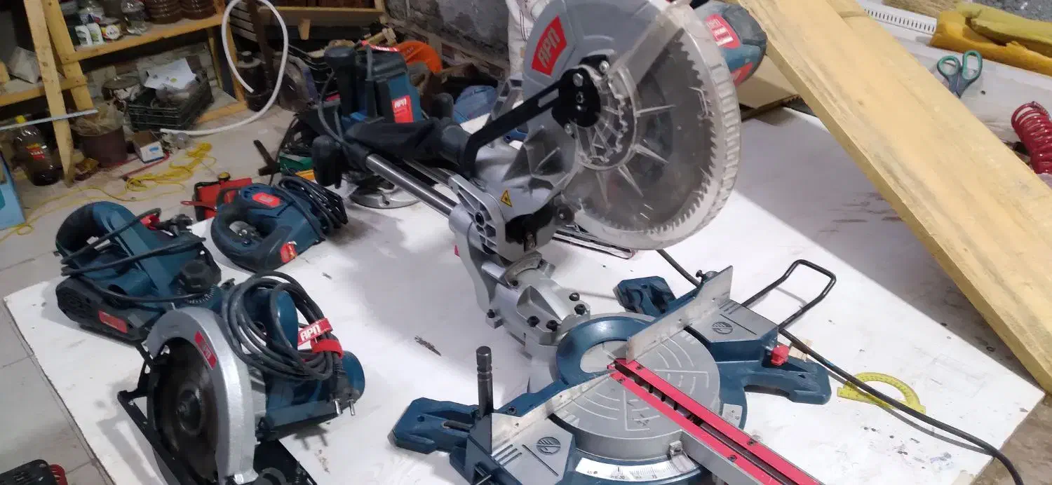 نجاری چوب فارسی بر اورفرز عمودبر رنده|ابزارآلات|ماهان, |دیوار