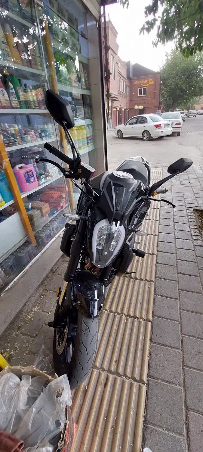 بلنتا ۲۵۰|موتورسیکلت|مشهد, فرودگاه|دیوار