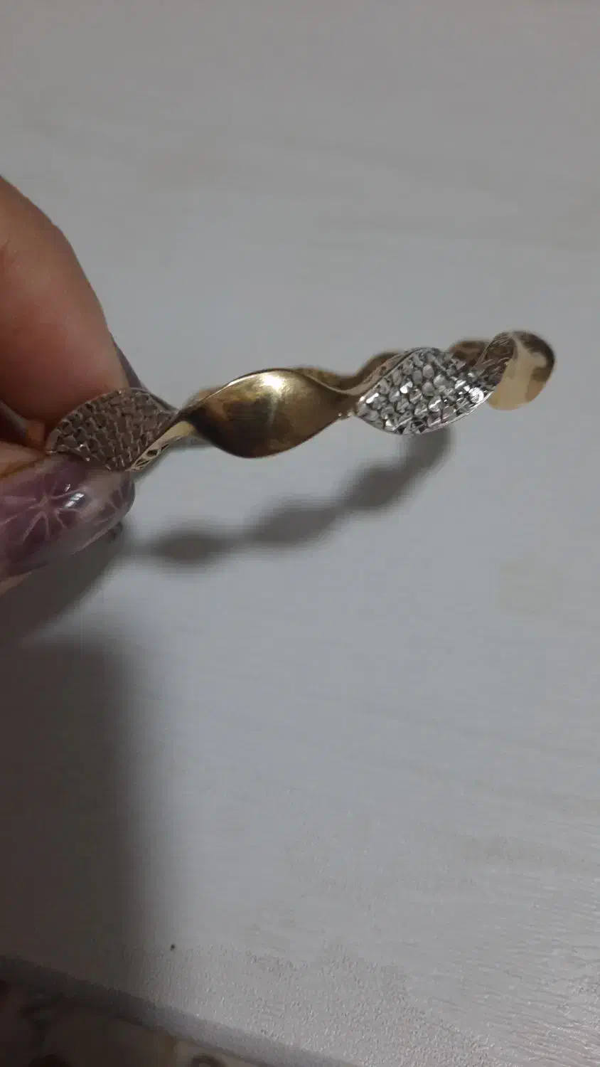 فروش النگو طلا تمیز ونو۲۰۰ بالای تابلو|جواهرات|جم, |دیوار