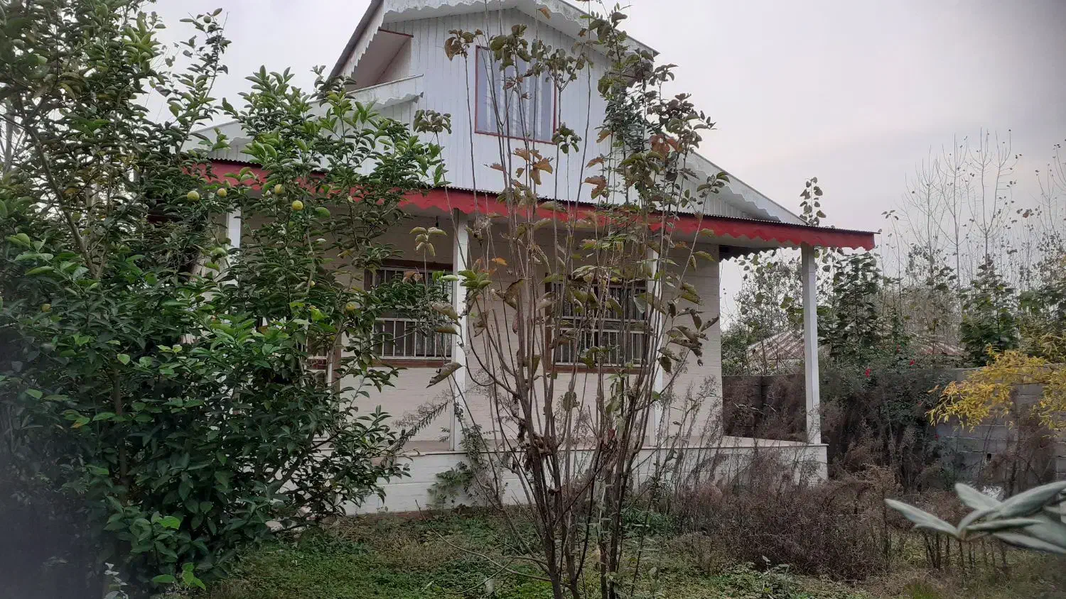 ویلاباغ۳۰۰متری شکاری املاک مهدی/|فروش خانه و ویلا|خشکبیجار, |دیوار