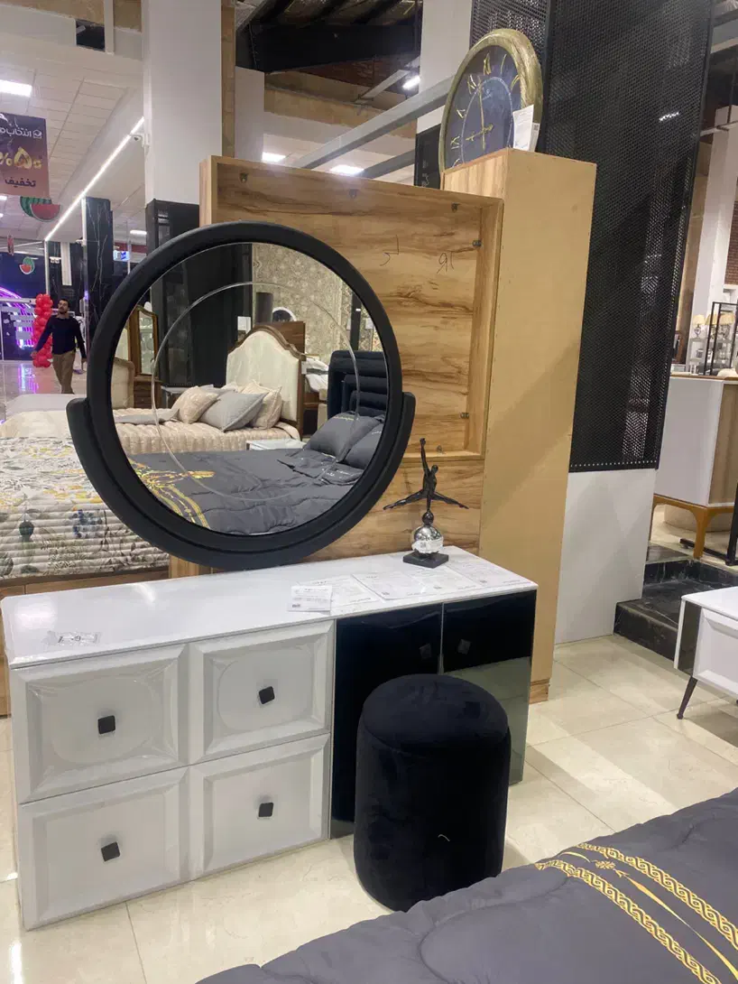 مبل تخت خواب شو|مبلمان خانگی و میز عسلی|خمین, |دیوار