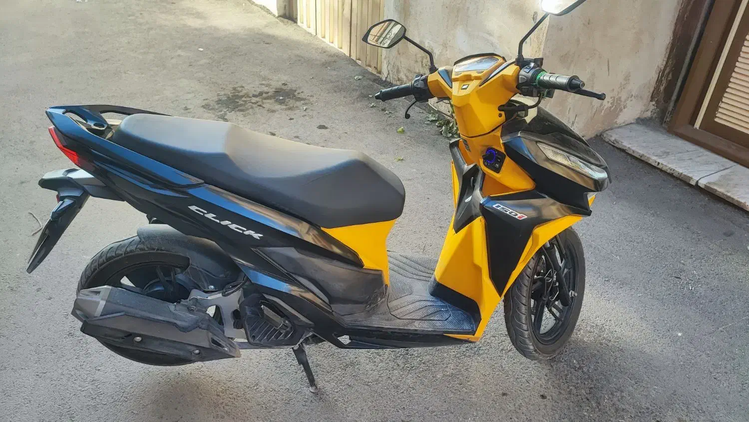 موتور طرح کلیک 150 بلنتا 1401|موتورسیکلت|دورود, |دیوار