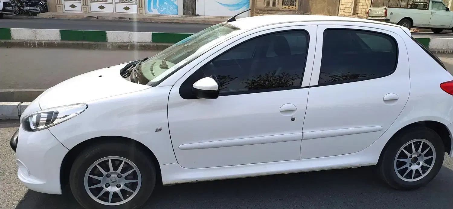 فروش خودرو ۲۰۷دنده ای سقف فلز|خودرو سواری و وانت|قرچک, زیبا شهر|دیوار