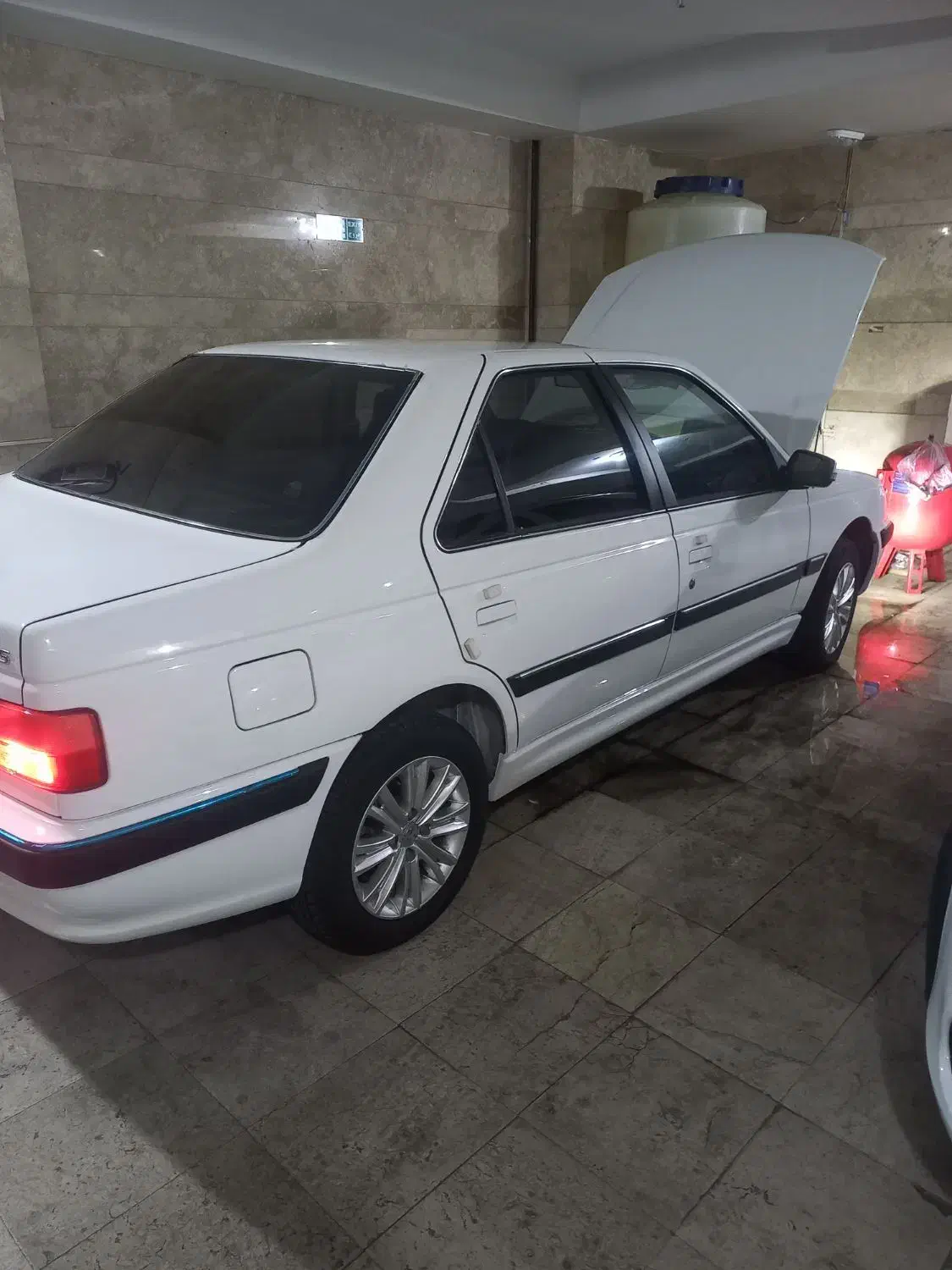 پژو پارس سفارشی مدل ۱۴۰۲ در حد خشک ۷۵۰۰تا کارکرد|خودرو سواری و وانت|تهران, دکتر هوشیار|دیوار