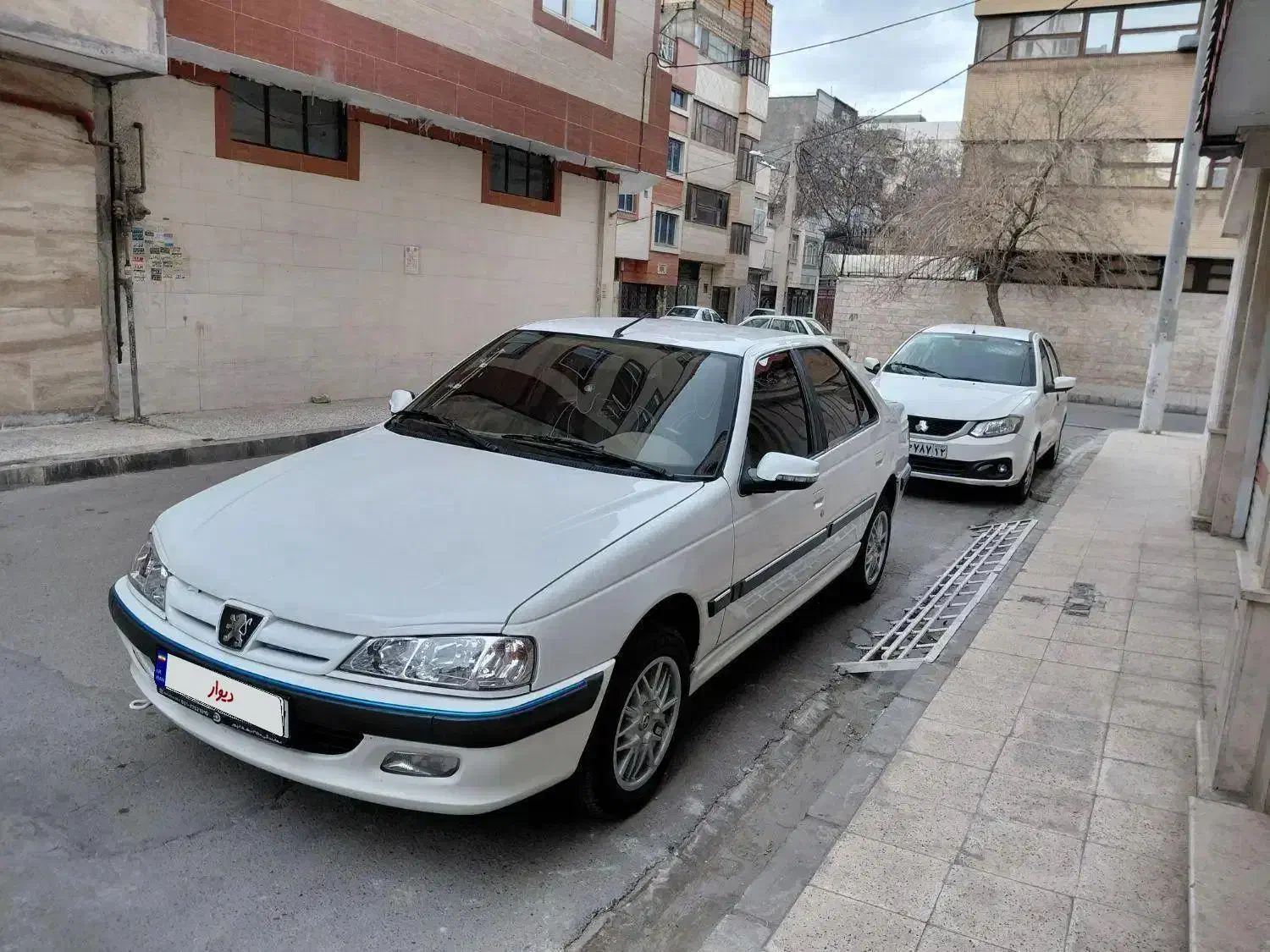 پارس سال|خودرو سواری و وانت|مشهد, کارمندان دوم|دیوار