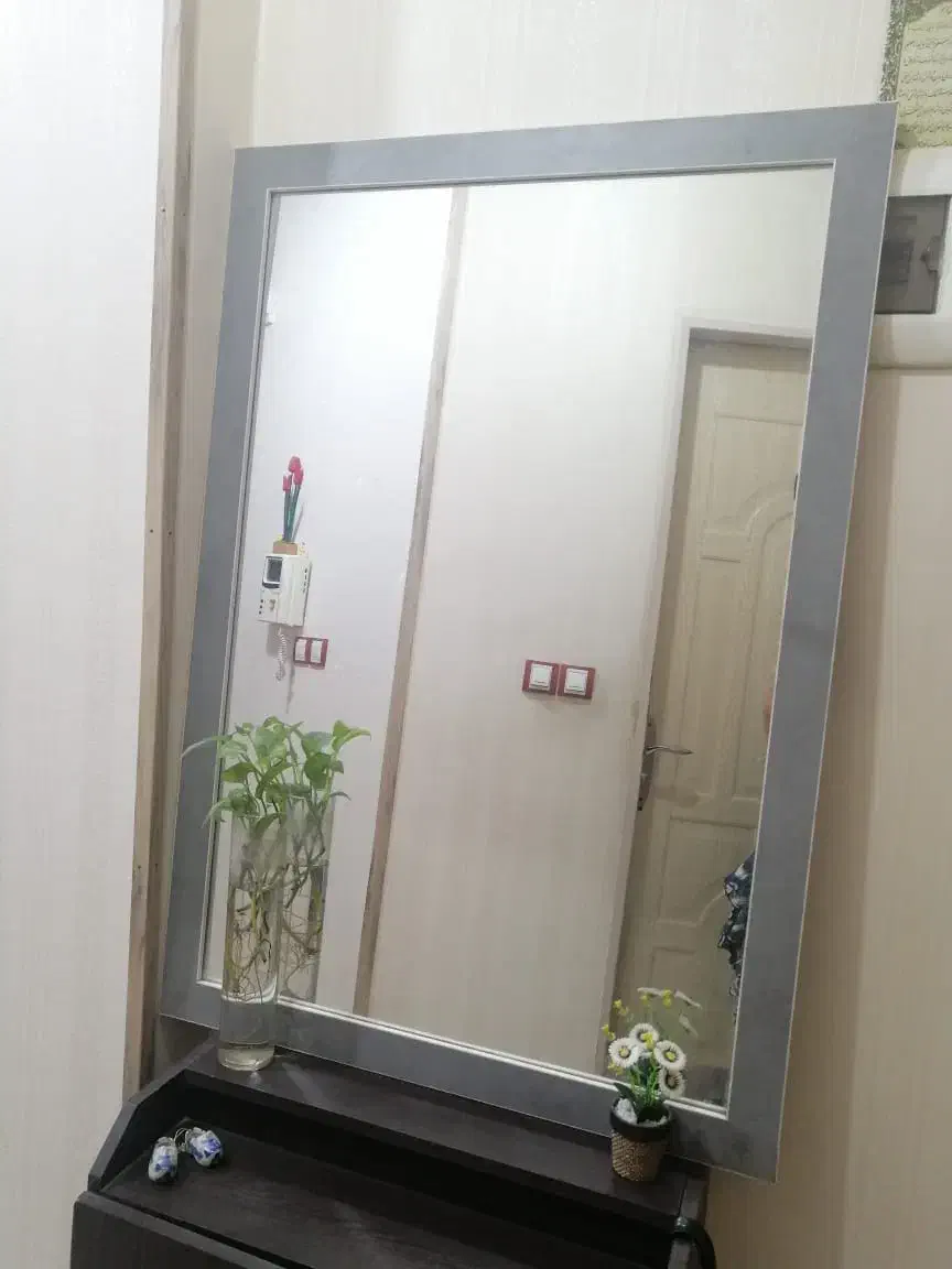 اینه قدی|آینه|شیراز, دلجو|دیوار
