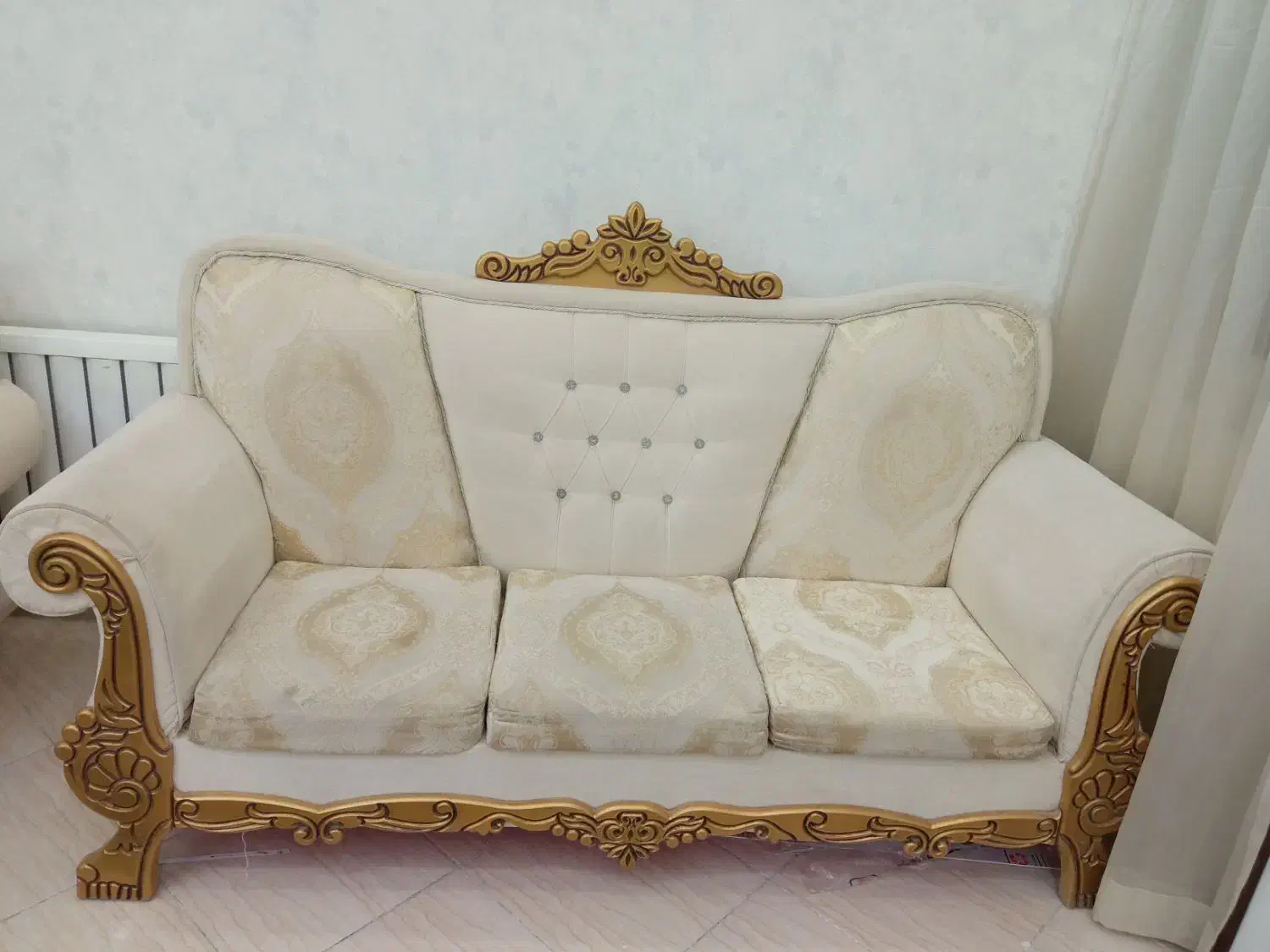 مبل ۷نفره راحتی|مبلمان خانگی و میز عسلی|یزد, |دیوار