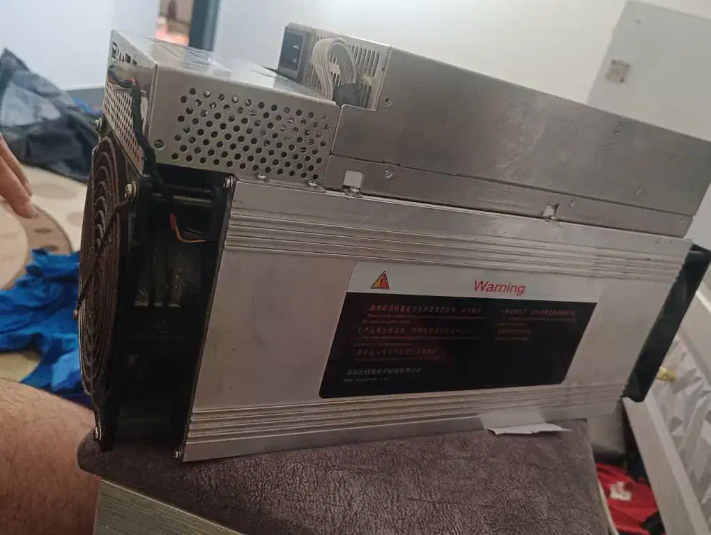 m30+ تراهش92|قطعات و لوازم جانبی رایانه|شیراز, شاهچراغ|دیوار