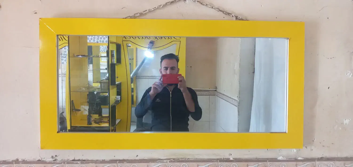 ۳ تا آینه یدونه بزرگ دوتا کوچیک همراه با ۳ تا|آرایشگاه و سالن‌های زیبایی|میاندوآب, |دیوار